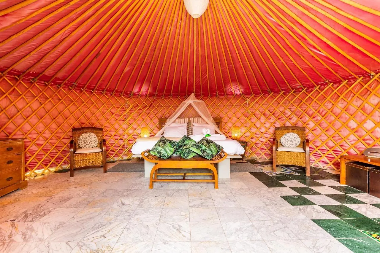 Finca De Arrieta Village - Yurts And Stone Cottages - Shared Pool - Walking Distance To Arrieta Beach - Off Grid Tabayesco