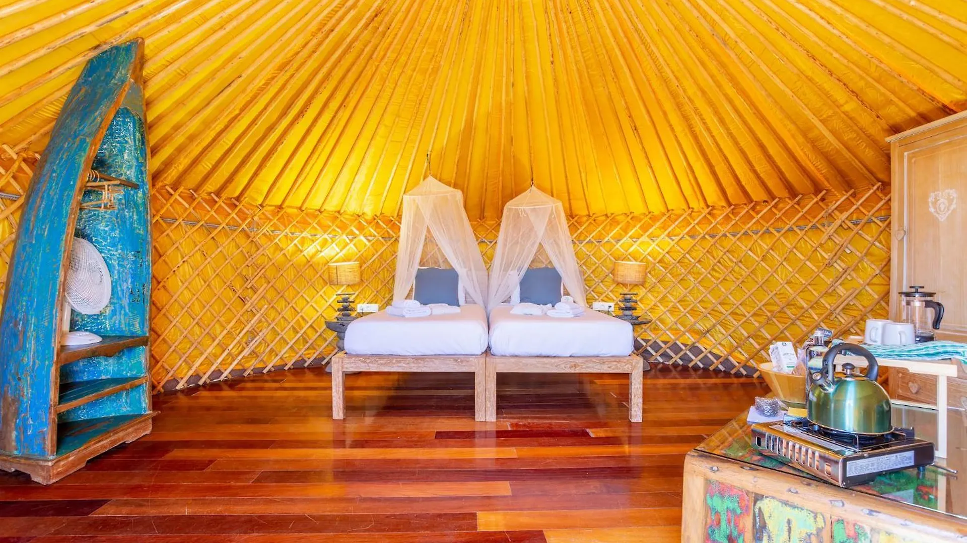 Finca De Arrieta Village - Yurts And Stone Cottages - Shared Pool - Walking Distance To Arrieta Beach - Off Grid Tabayesco إسبانيا