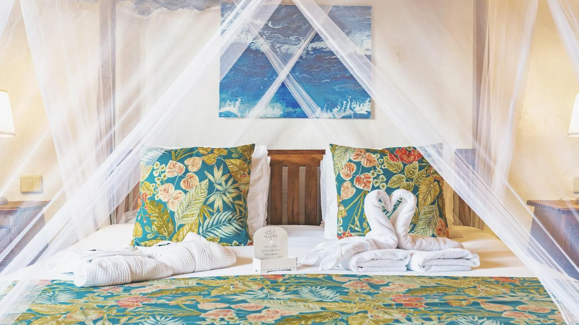 Finca De Arrieta Village - Yurts And Stone Cottages - Shared Pool - Walking Distance To Arrieta Beach - Off Grid Tabayesco 0*,  إسبانيا