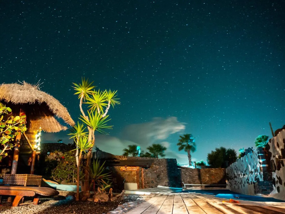 Finca De Arrieta Village - Yurts And Stone Cottages - Shared Pool - Walking Distance To Arrieta Beach - Off Grid Tabayesco 0*,  Spain