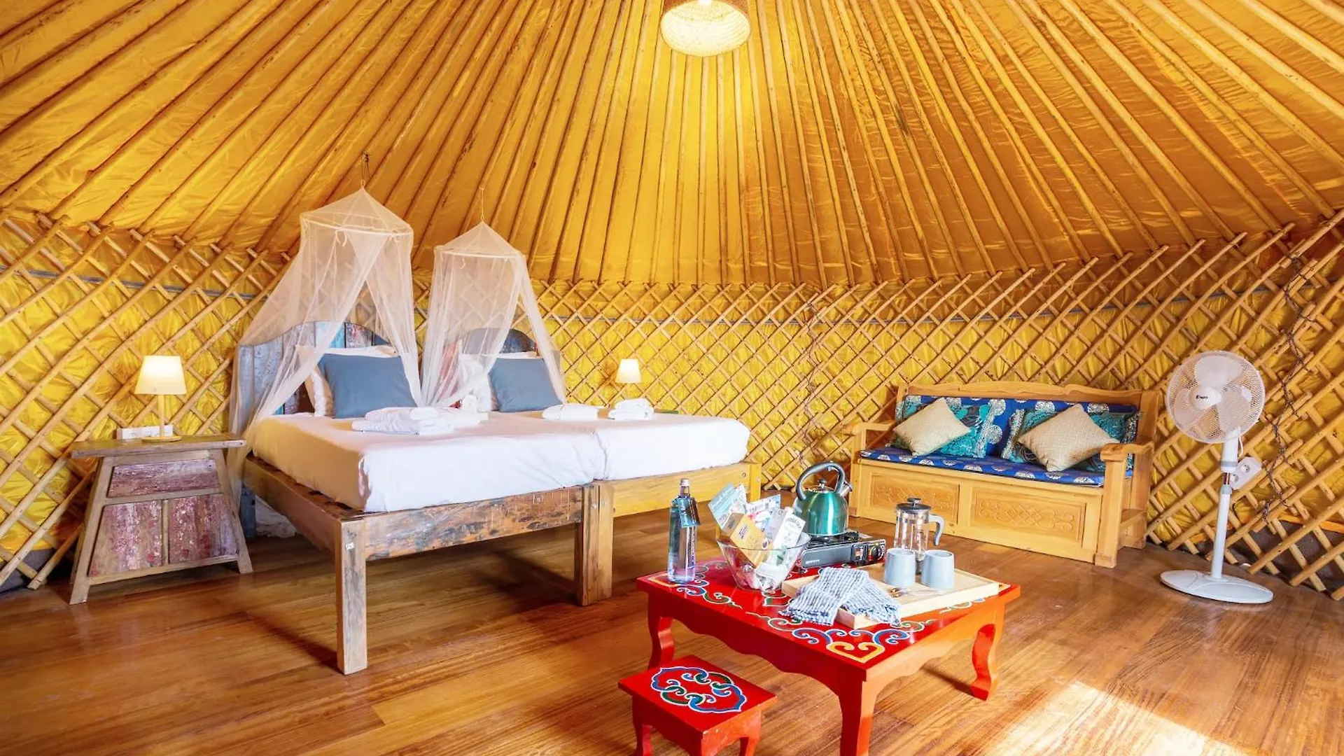 Finca De Arrieta Village - Yurts And Stone Cottages - Shared Pool - Walking Distance To Arrieta Beach - Off Grid Tabayesco Resort