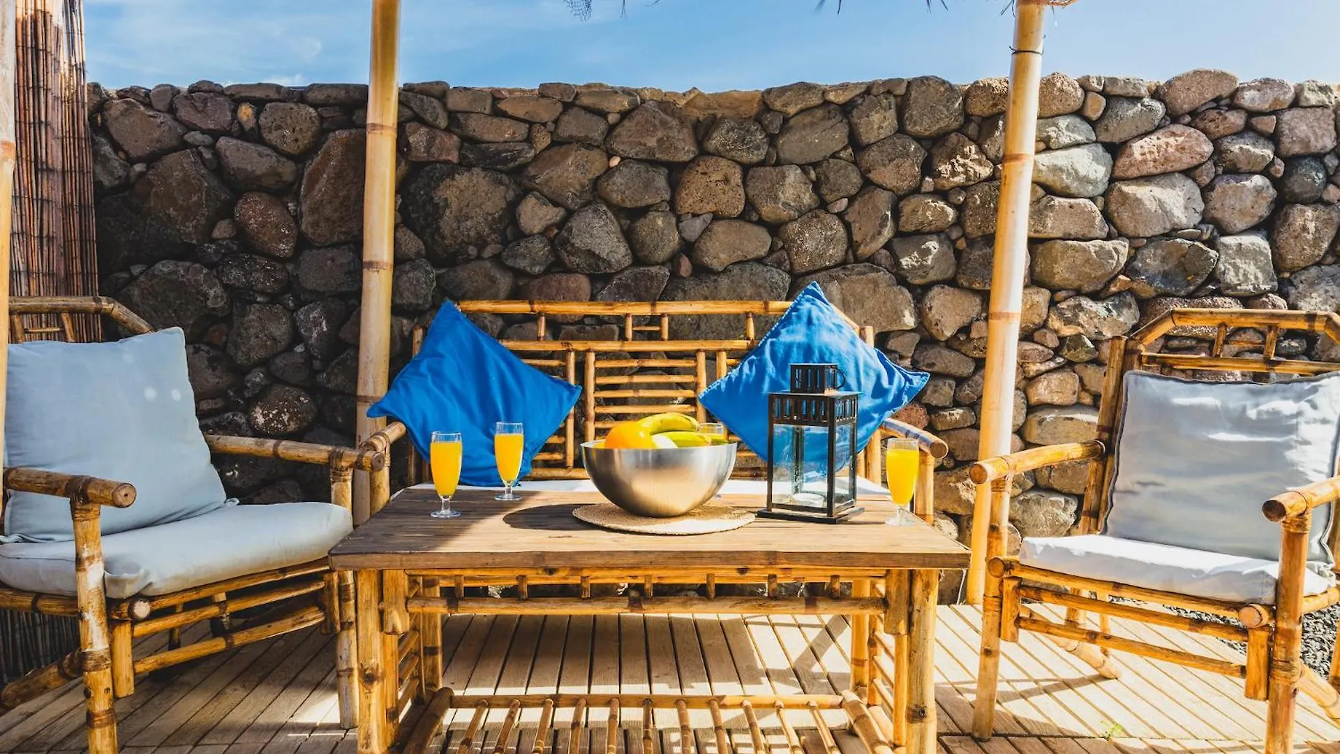 Finca De Arrieta Village - Yurts And Stone Cottages - Shared Pool - Walking Distance To Arrieta Beach - Off Grid Tabayesco