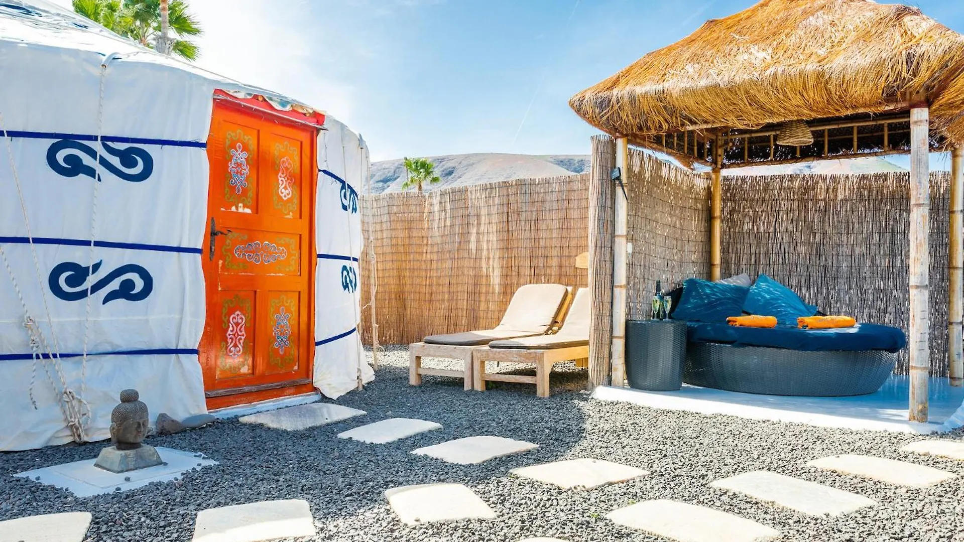 Resort Finca De Arrieta Village - Yurts And Stone Cottages - Shared Pool - Walking Distance To Arrieta Beach - Off Grid Tabayesco