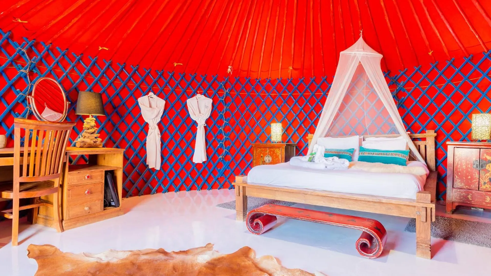 Resort Finca De Arrieta Village - Yurts And Stone Cottages - Shared Pool - Walking Distance To Arrieta Beach - Off Grid Tabayesco
