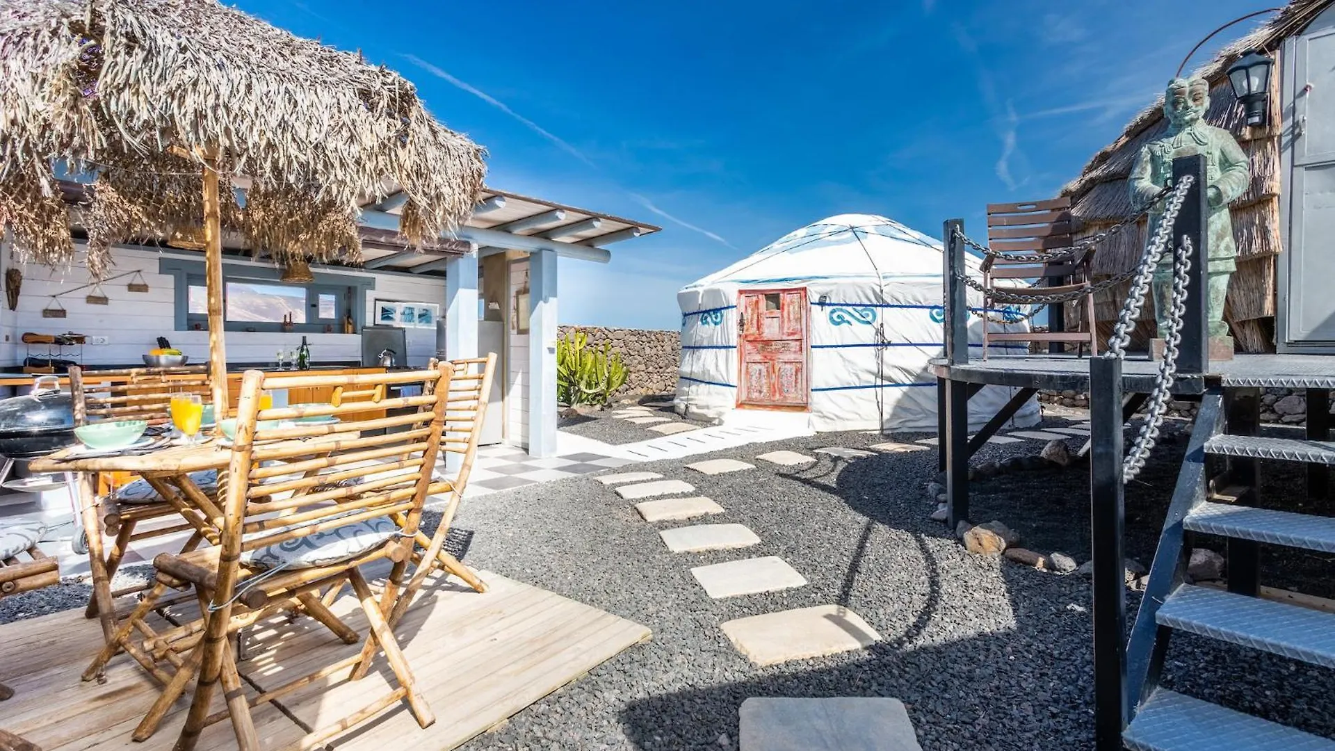 Finca De Arrieta Village - Yurts And Stone Cottages - Shared Pool - Walking Distance To Arrieta Beach - Off Grid Tabayesco 0*,